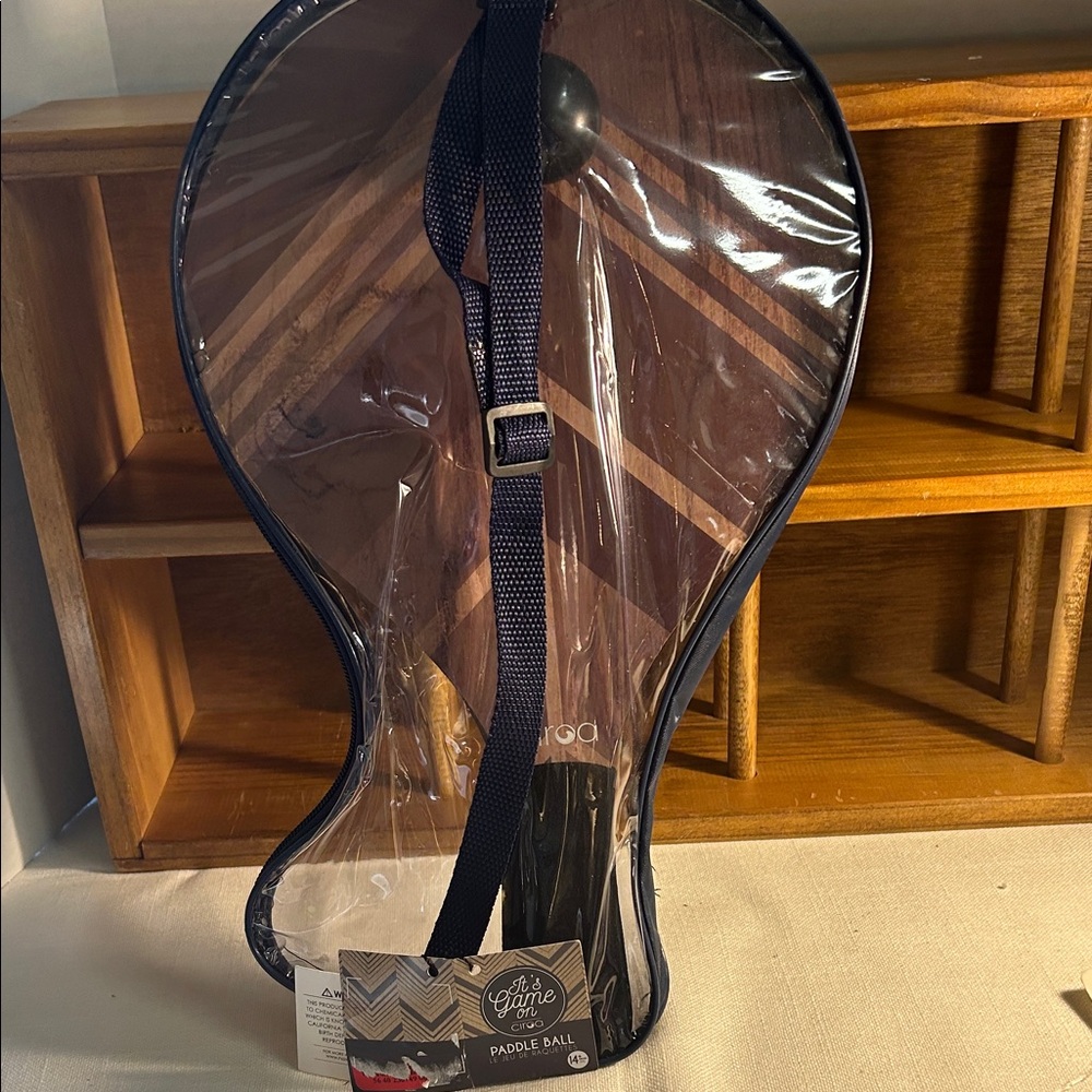 Ciroa Paddle Ball Set - Black and Brown